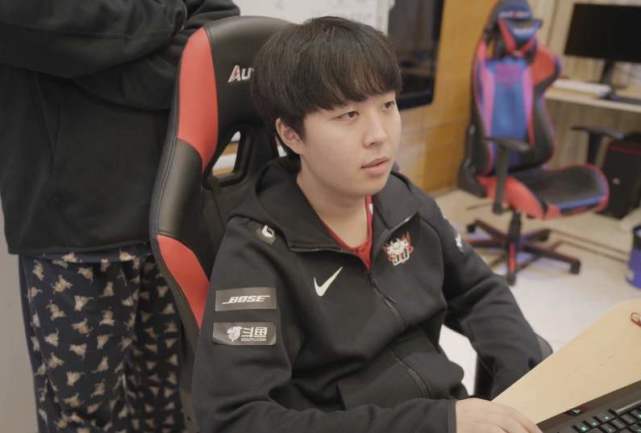 色经济和数 色经济和数